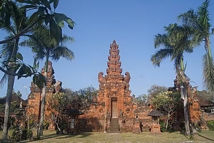 Kerajaan Badung — Puri Agung Denpasar
